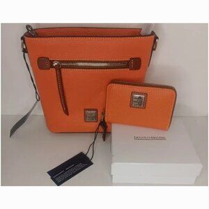DOONEY & BOURKE ORANGE ITALIAN LEATHER CROSSBODY WITH MATCHING WALLET